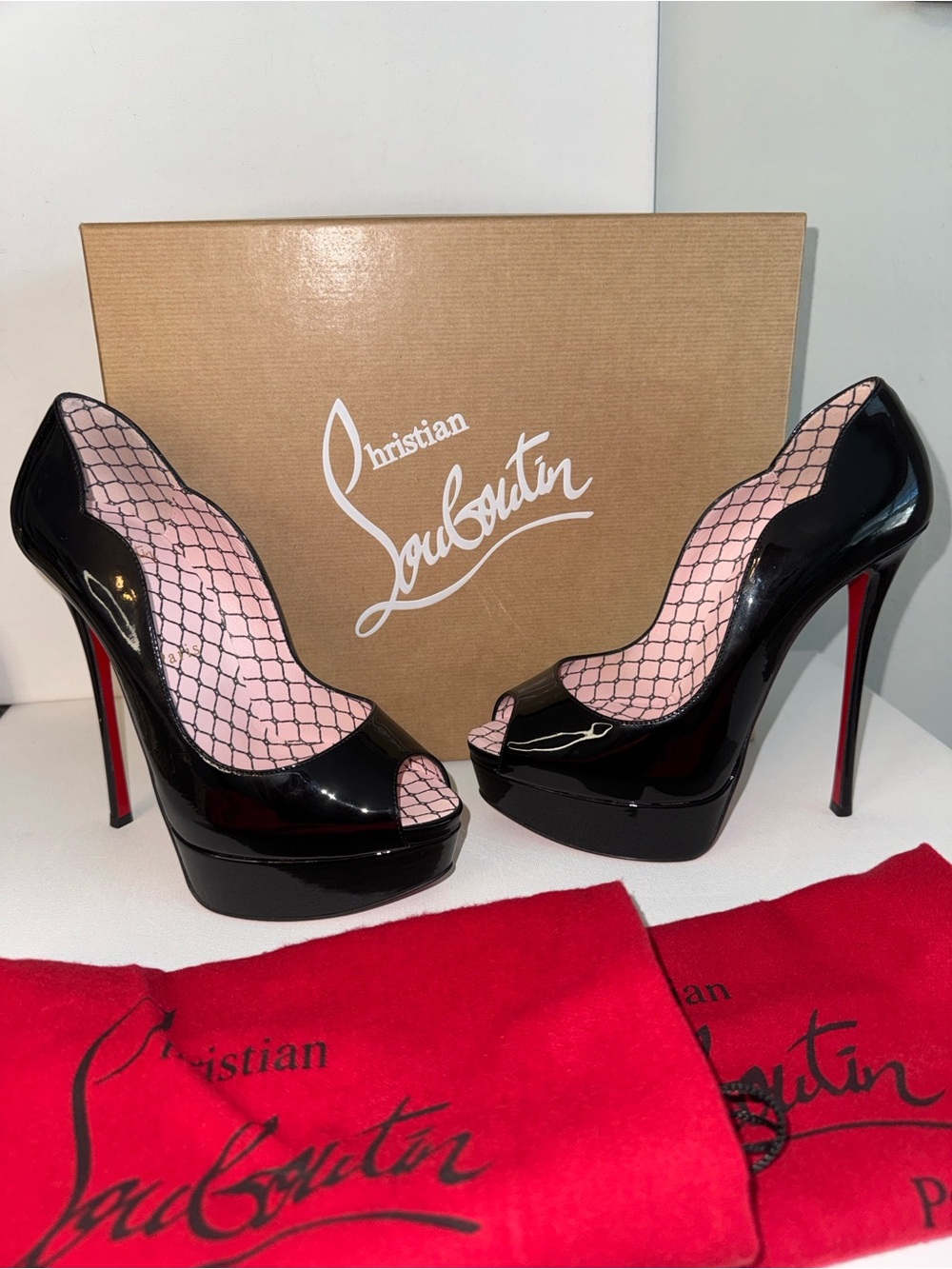 Christian Louboutin Chick Up Alta 150 Patent Platform Pumps